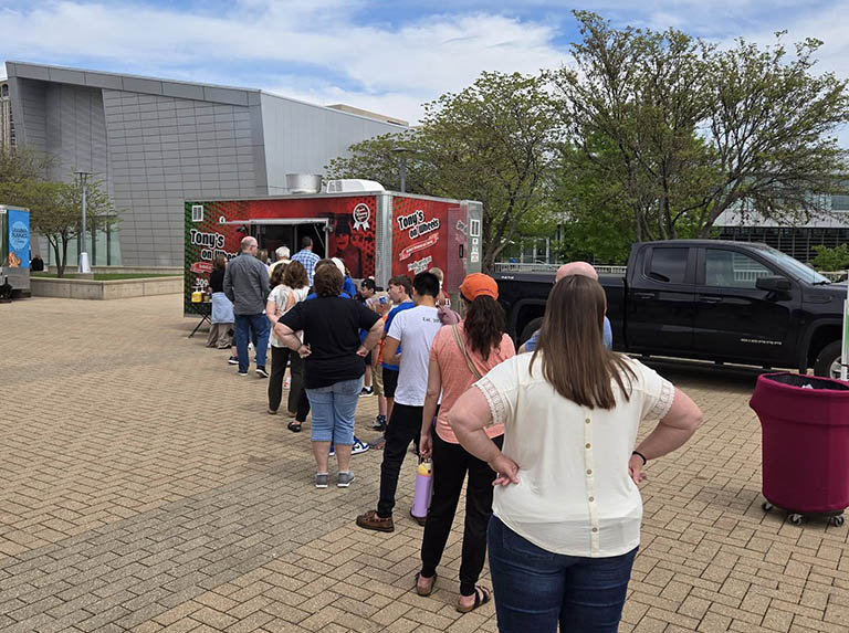 495379132_1604953640350555_1767913766092414827_n